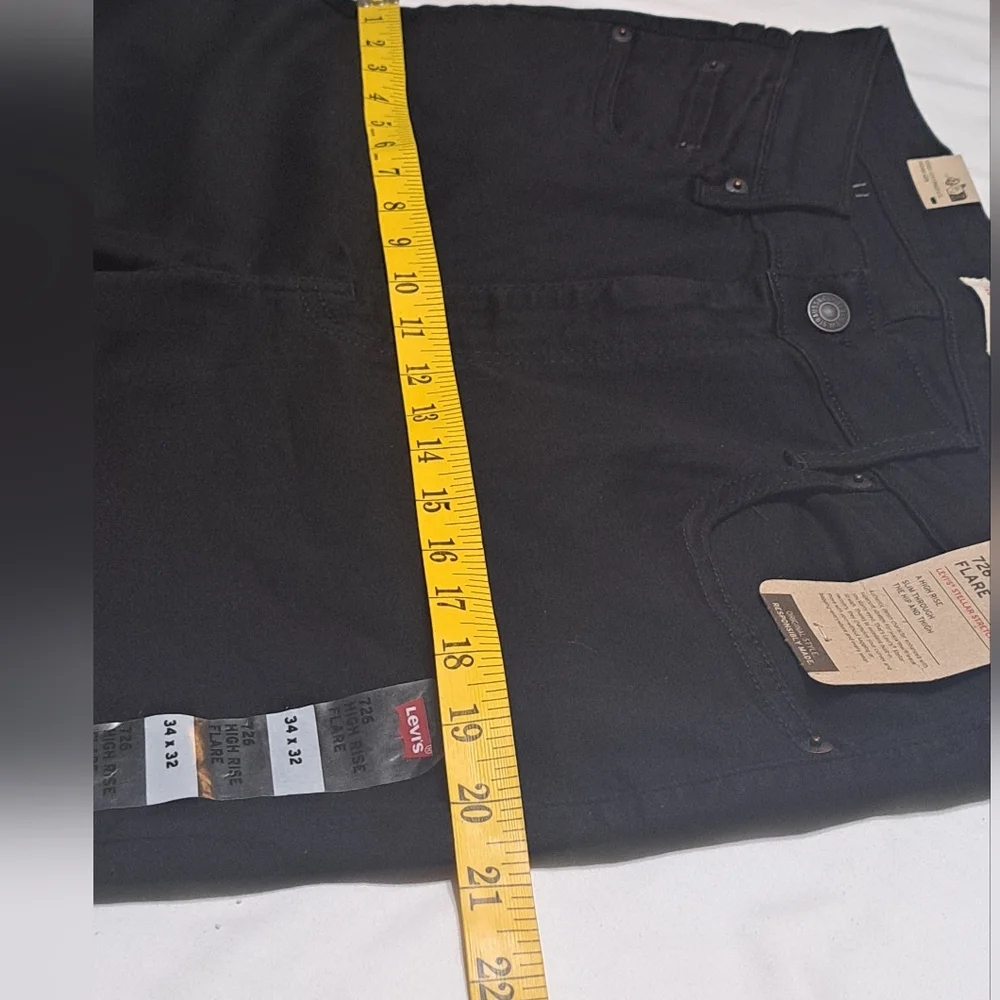 Levi's Women's 726 High-Rise Flare  Stretch  Denim Jeans Black 34 X 32 NWT - Picture 12 of 15